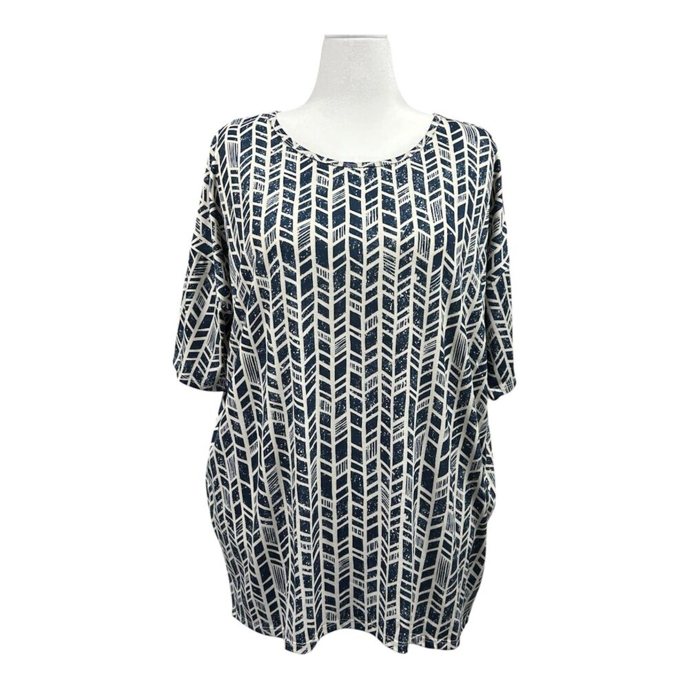 NEW Lularoe Irma Geometric Print Short Sleeve Tunic Blouse Sz XL Blue